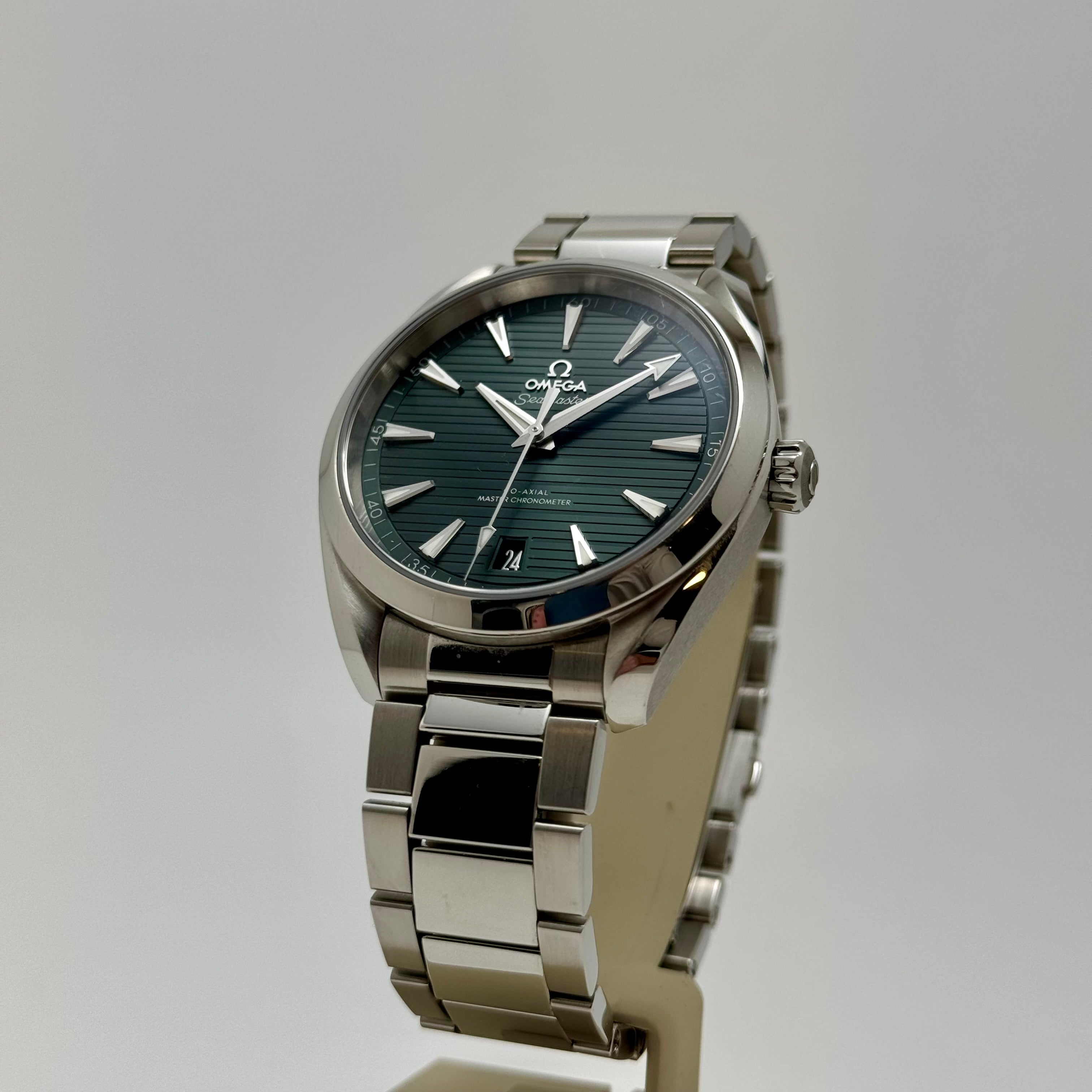 Pre-Owned OMEGA Seamaster Aqua Terra 41 IJL