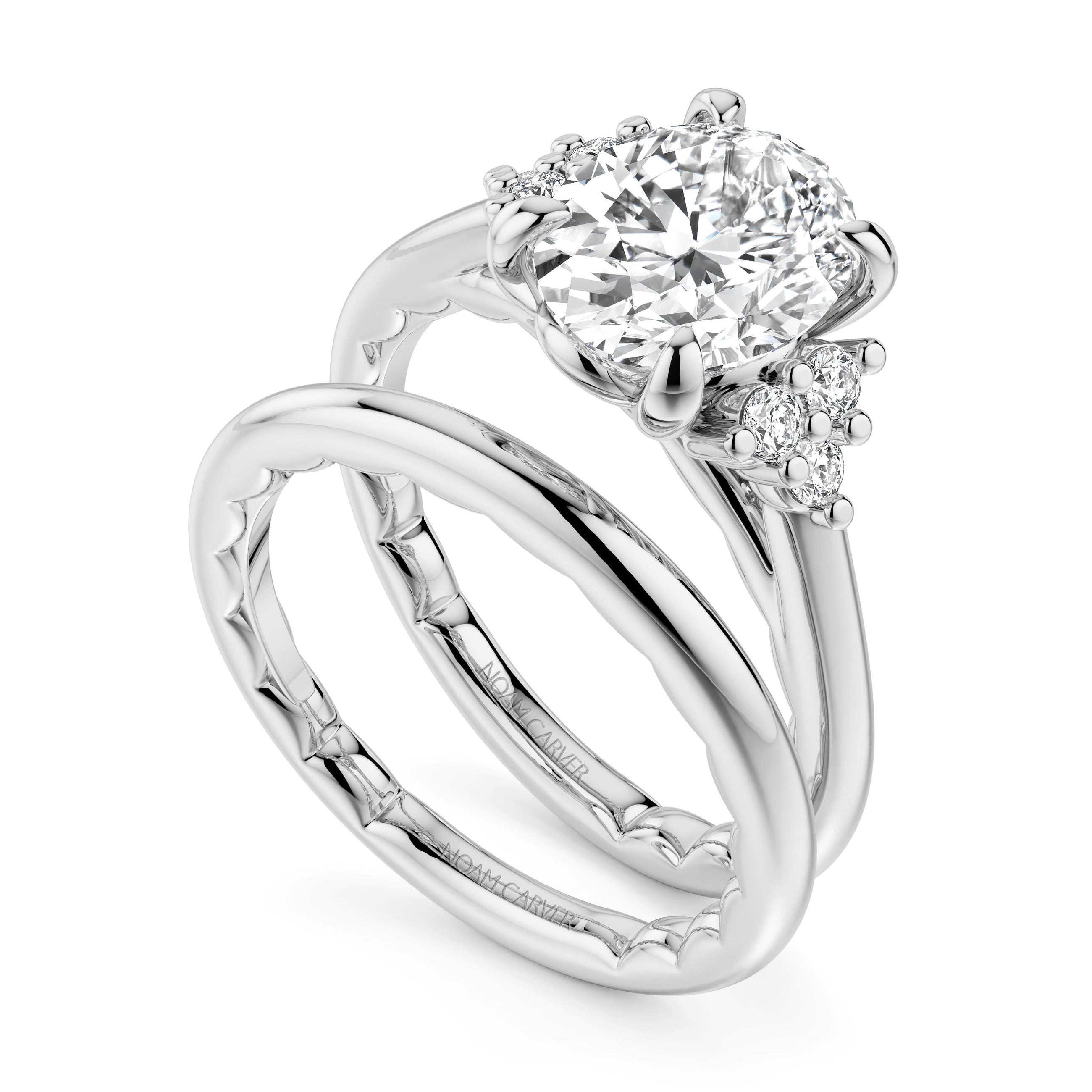 Noam Carver Luna Round Diamond Engagement Ring