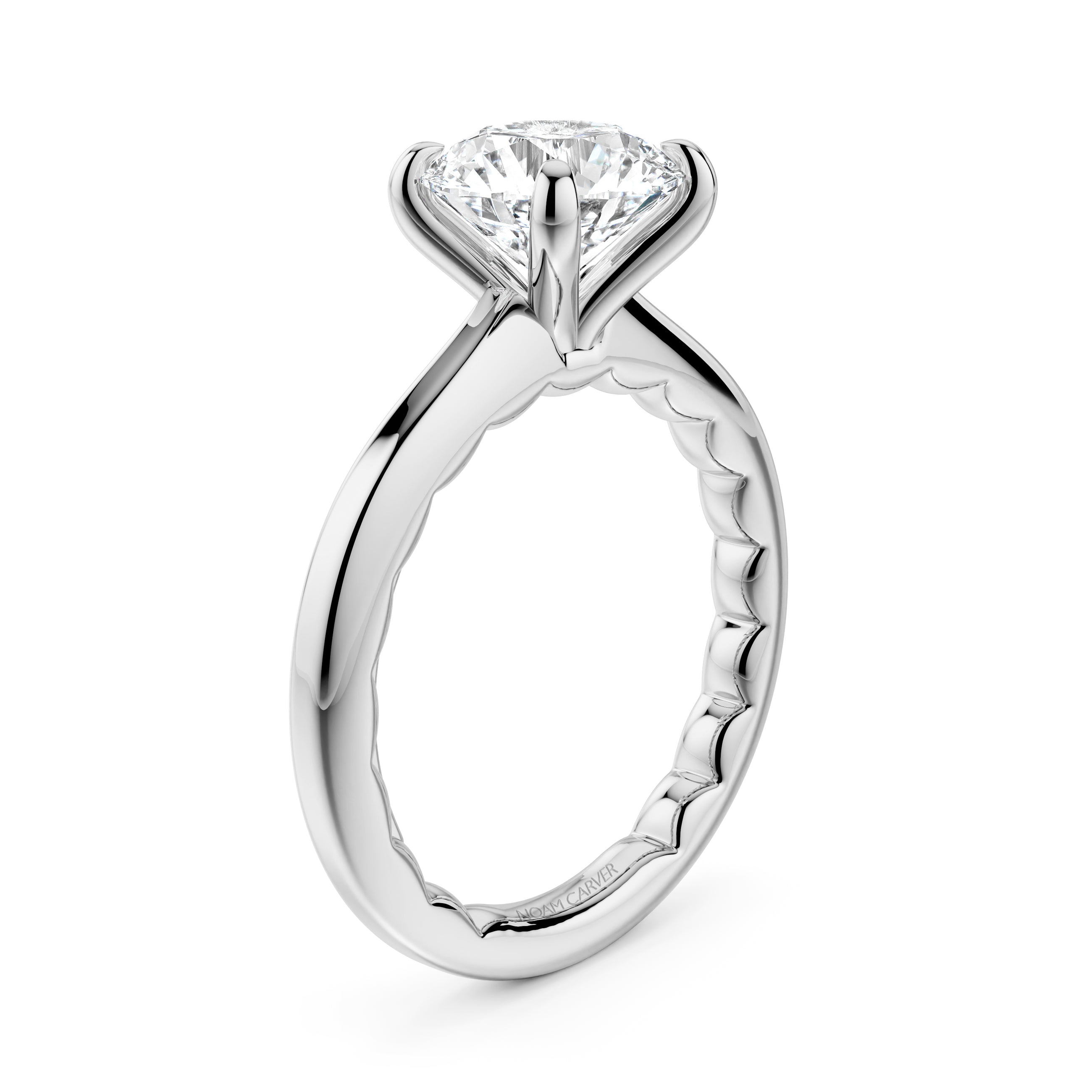 Noam Carver Luna Round Diamond Engagement Ring