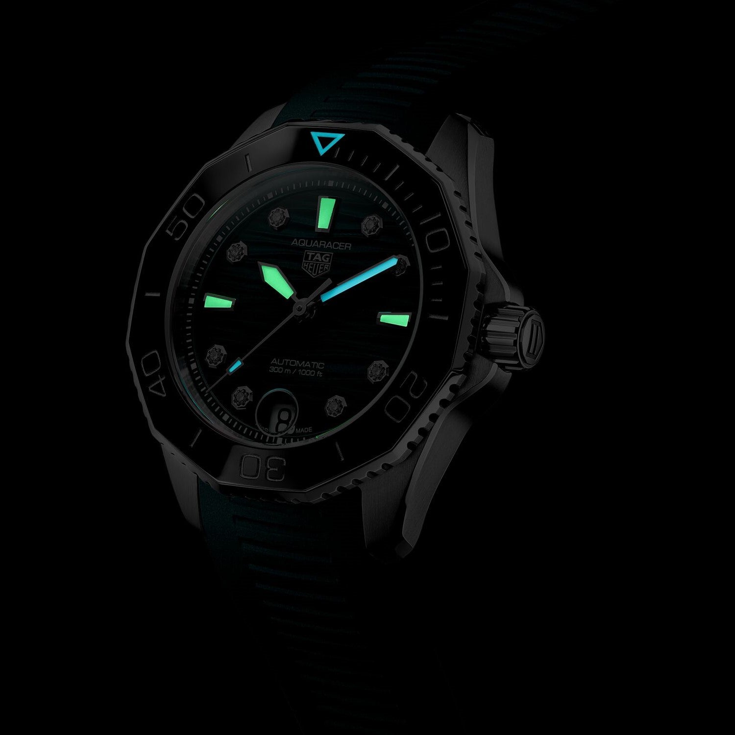 TAG Heuer Aquaracer Professional 300 Blue Lagoon