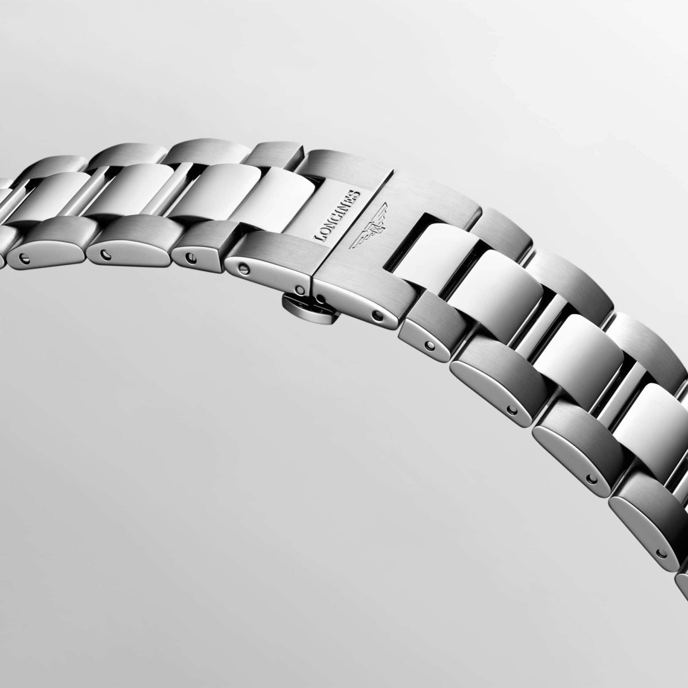 Longines Conquest 43mm