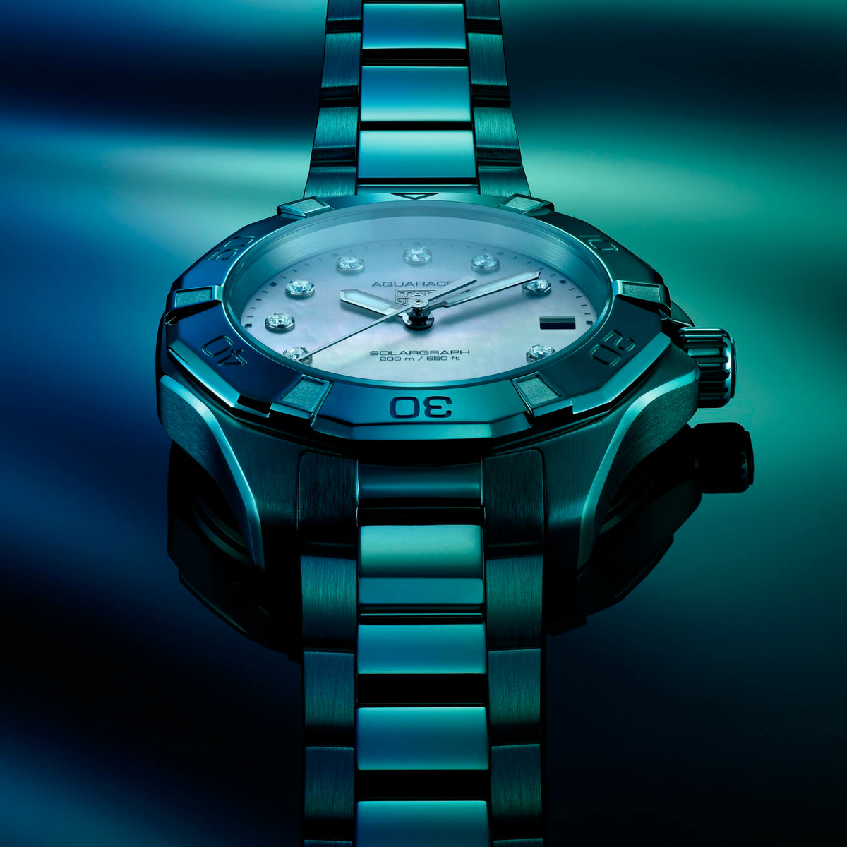 TAG Heuer Aquaracer Professional 200 Solargraph 34mm