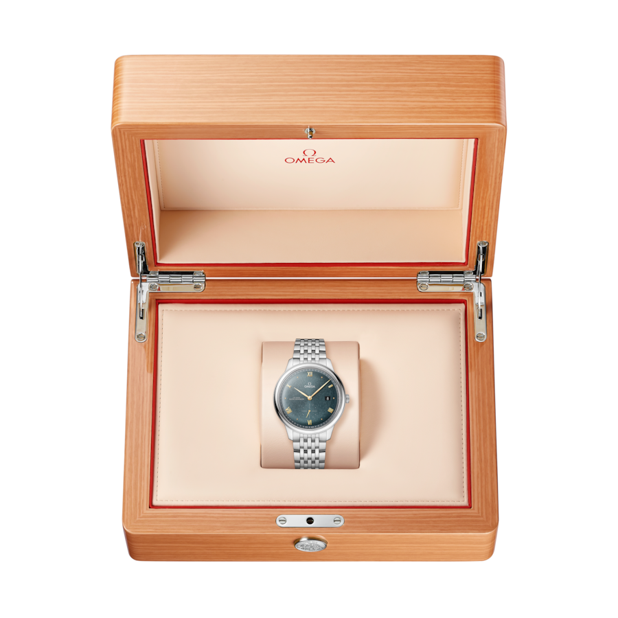OMEGA De Ville Prestige Master Chronometer Small Seconds 41mm
