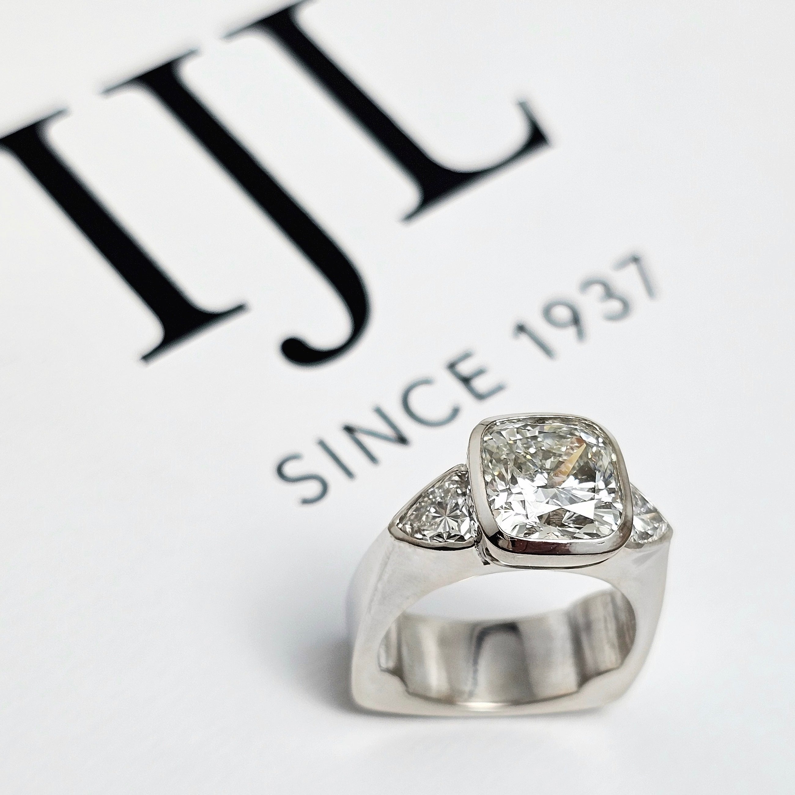 Custom 14K White Gold Trillion Lab-Grown Diamond Semi-Mount