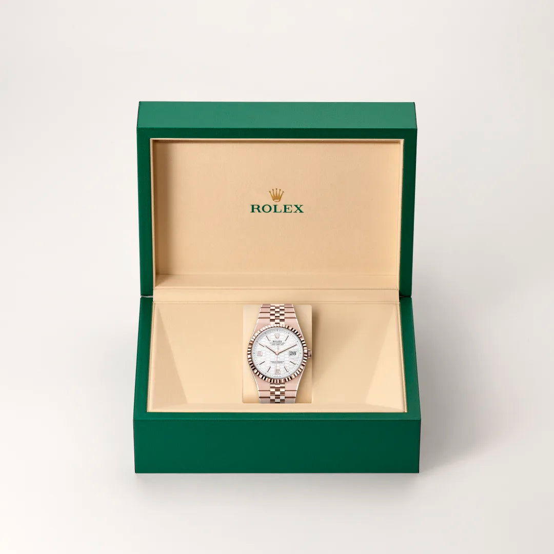Rolex Land-Dweller in 18 ct Everose gold, M127335-0001 | IJL Since
