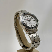 Pre-Owned OMEGA Seamaster Diver 300M 42mm