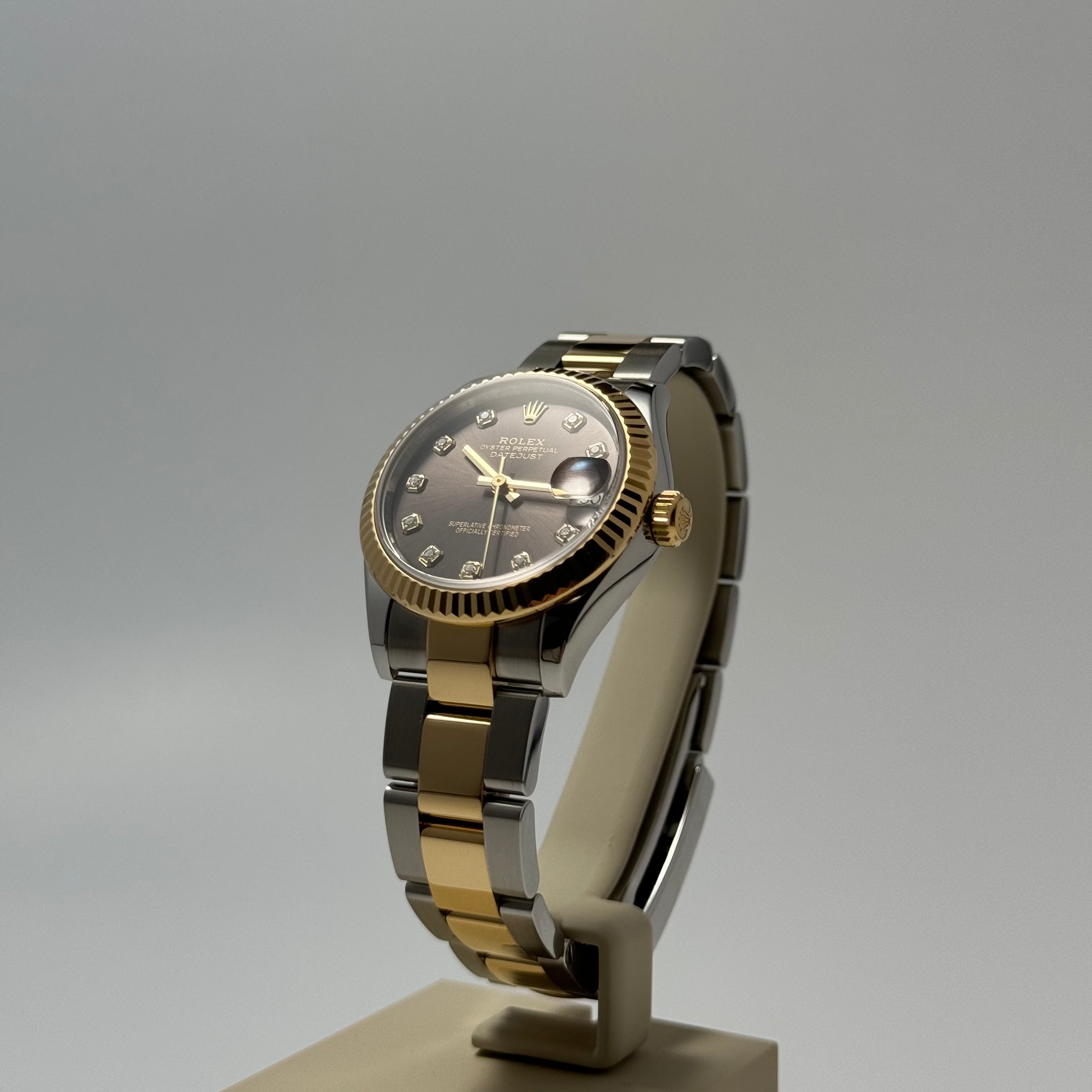 Pre owned rolex online datejust