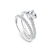 Noam Carver Round Diamond Engagement Ring