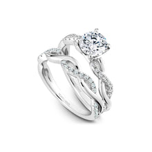 Noam Carver Round Diamond Engagement Ring