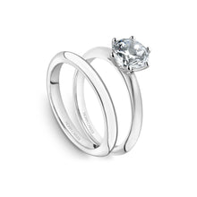 Noam Carver Round Diamond Engagement Ring