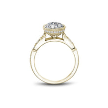 Noam Carver Round Diamond Engagement Ring