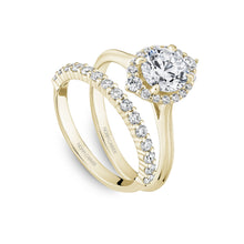 Noam Carver Round Diamond Engagement Ring