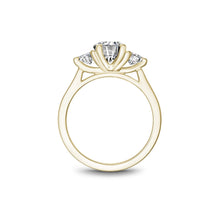 Noam Carver Round Diamond Engagement Ring