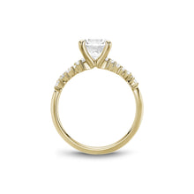 Noam Carver Round Diamond Engagement Ring