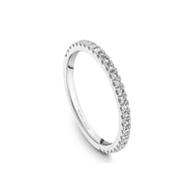 Noam Carver Round Diamond Engagement Ring