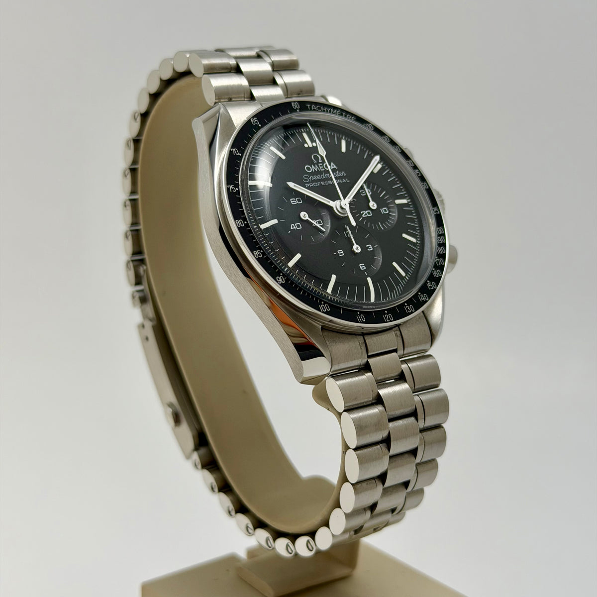 Pre-Owned OMEGA Speedmaster Moonwatch