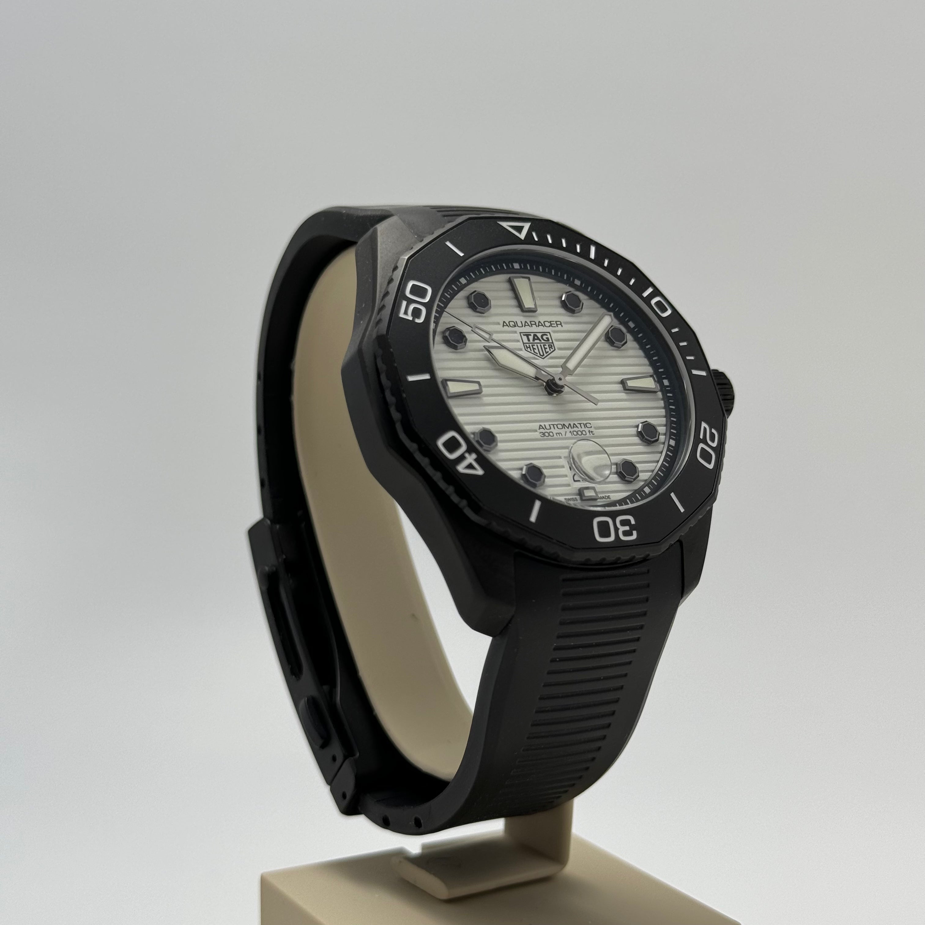 Tag heuer 2025 aquaracer pre owned