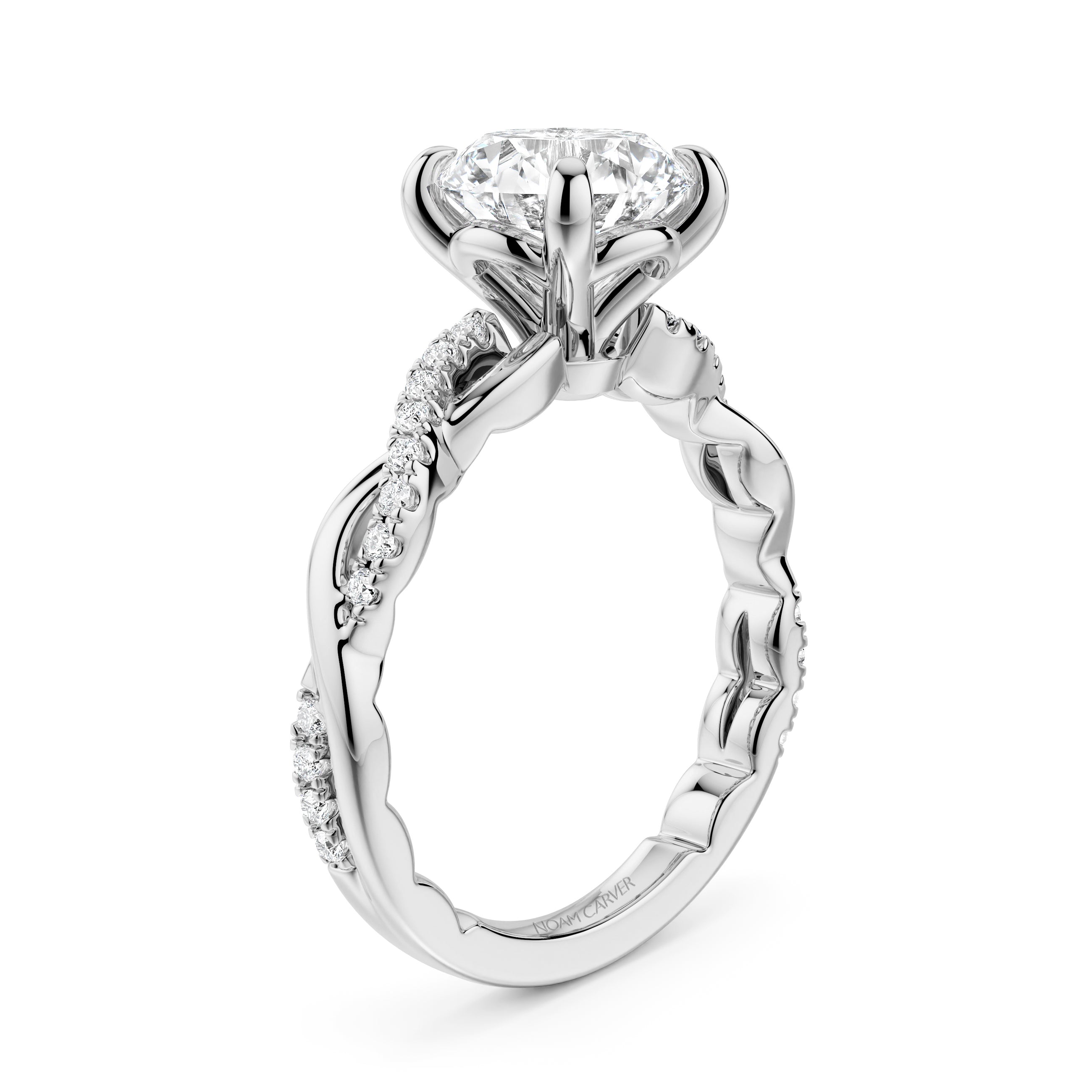 Noam Carver Luna Round Diamond Engagement Ring