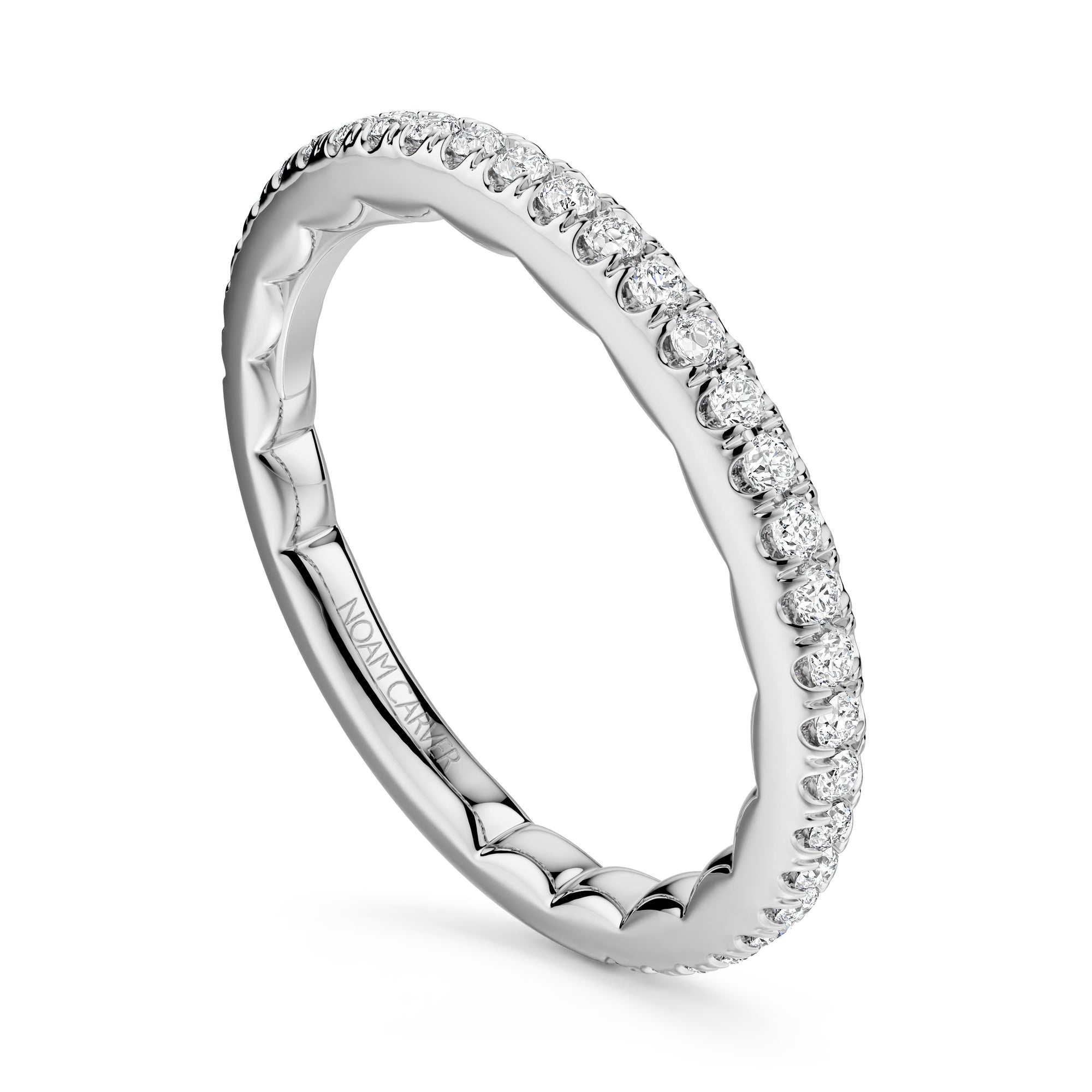 Noam Carver Luna Round Diamond Engagement Ring
