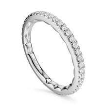 Noam Carver Luna Round Diamond Engagement Ring