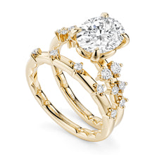 Noam Carver Luna Oval Diamond Engagement Ring