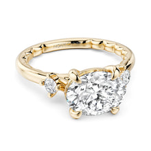 Noam Carver Luna Oval Diamond Engagement Ring
