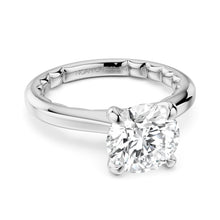 Noam Carver Luna Round Diamond Engagement Ring