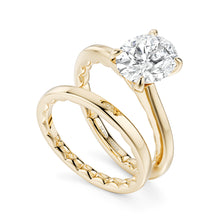 Noam Carver Luna Oval Diamond Engagement Ring