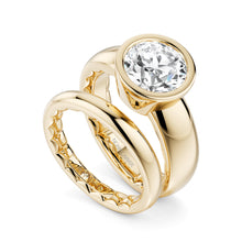 Noam Carver Luna Round Diamond Engagement Ring