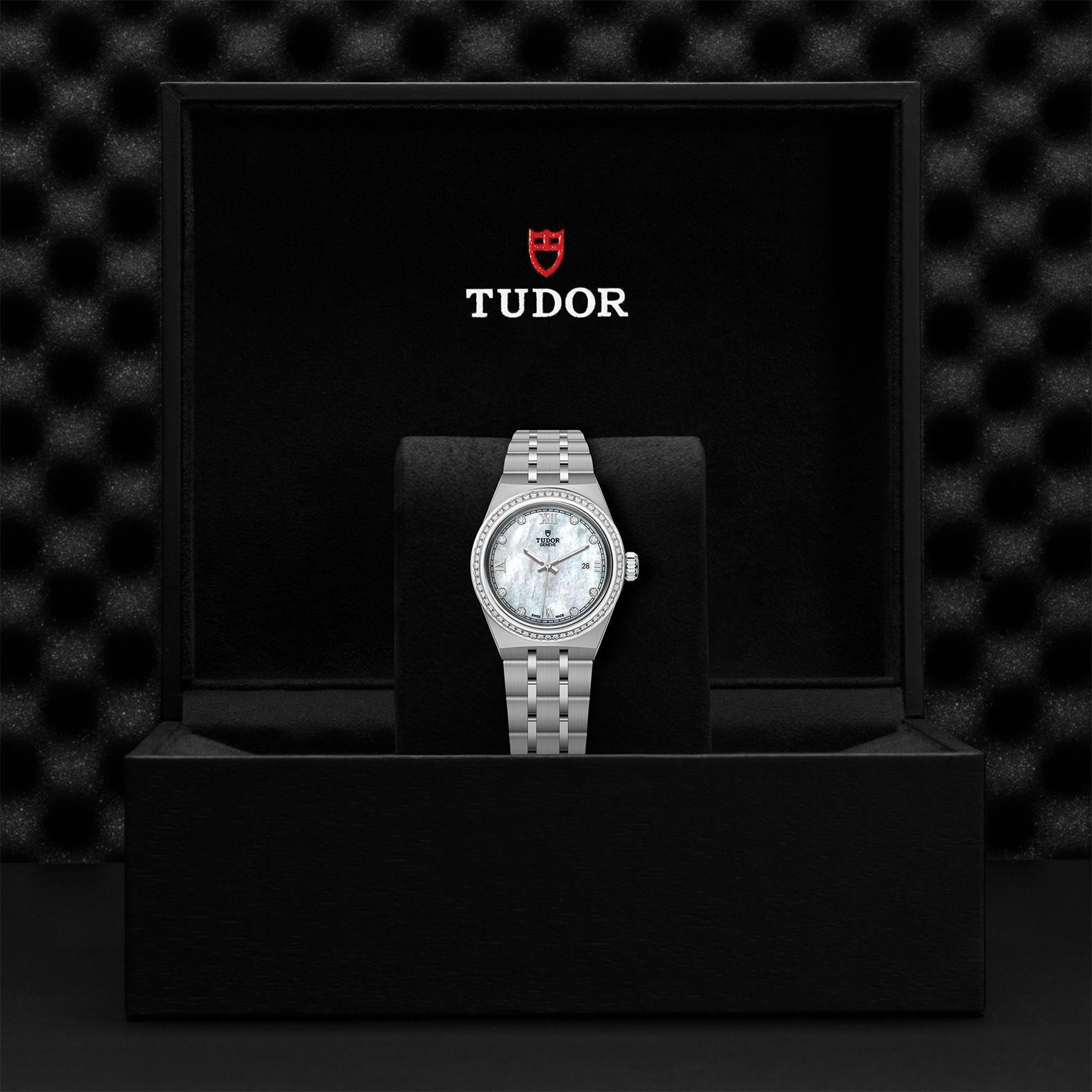 TUDOR Royal, model #M28320-0001, at IJL Since 1937