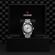 TUDOR Black Bay 68