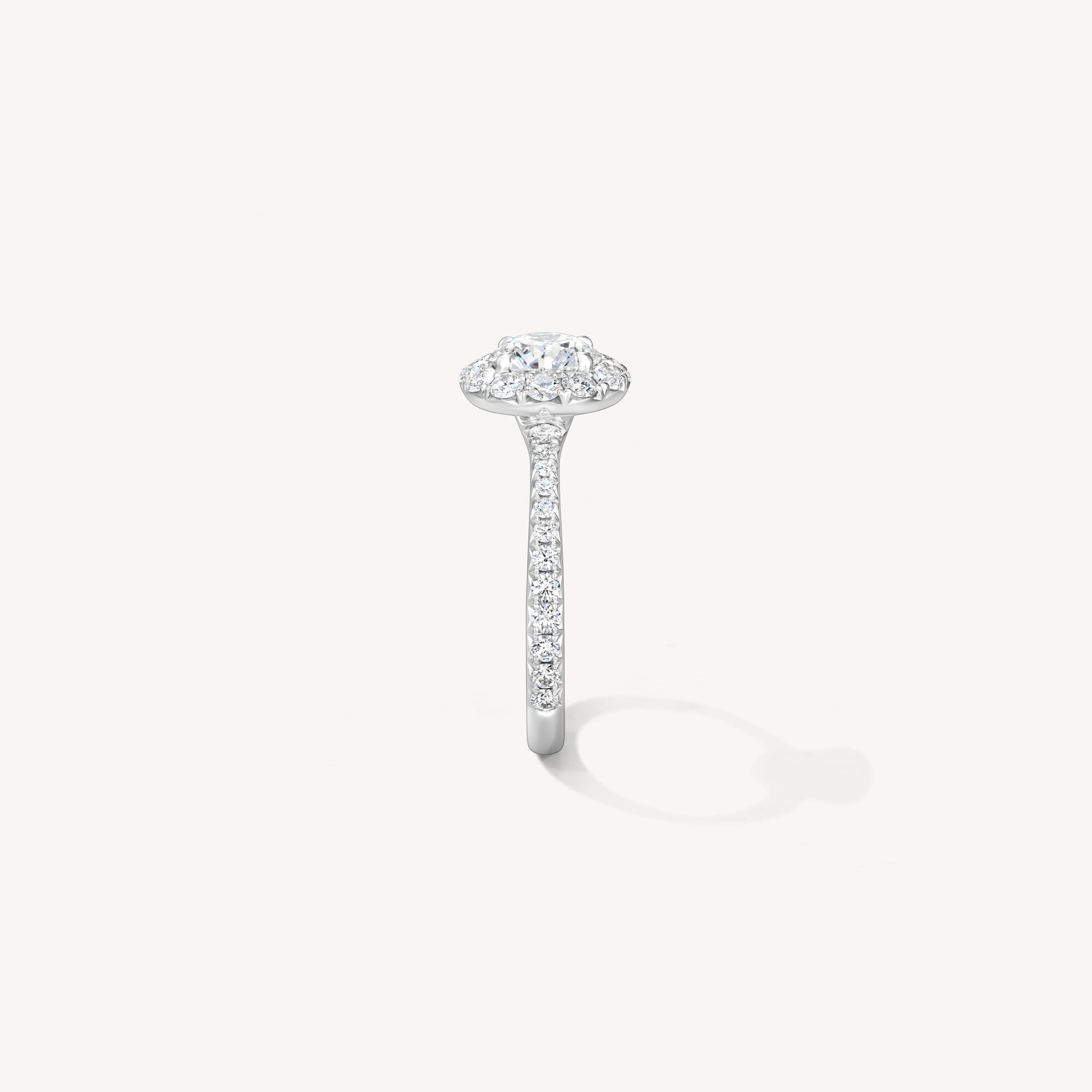 Hearts On Fire Vela Halo Ring With Diamond Band
