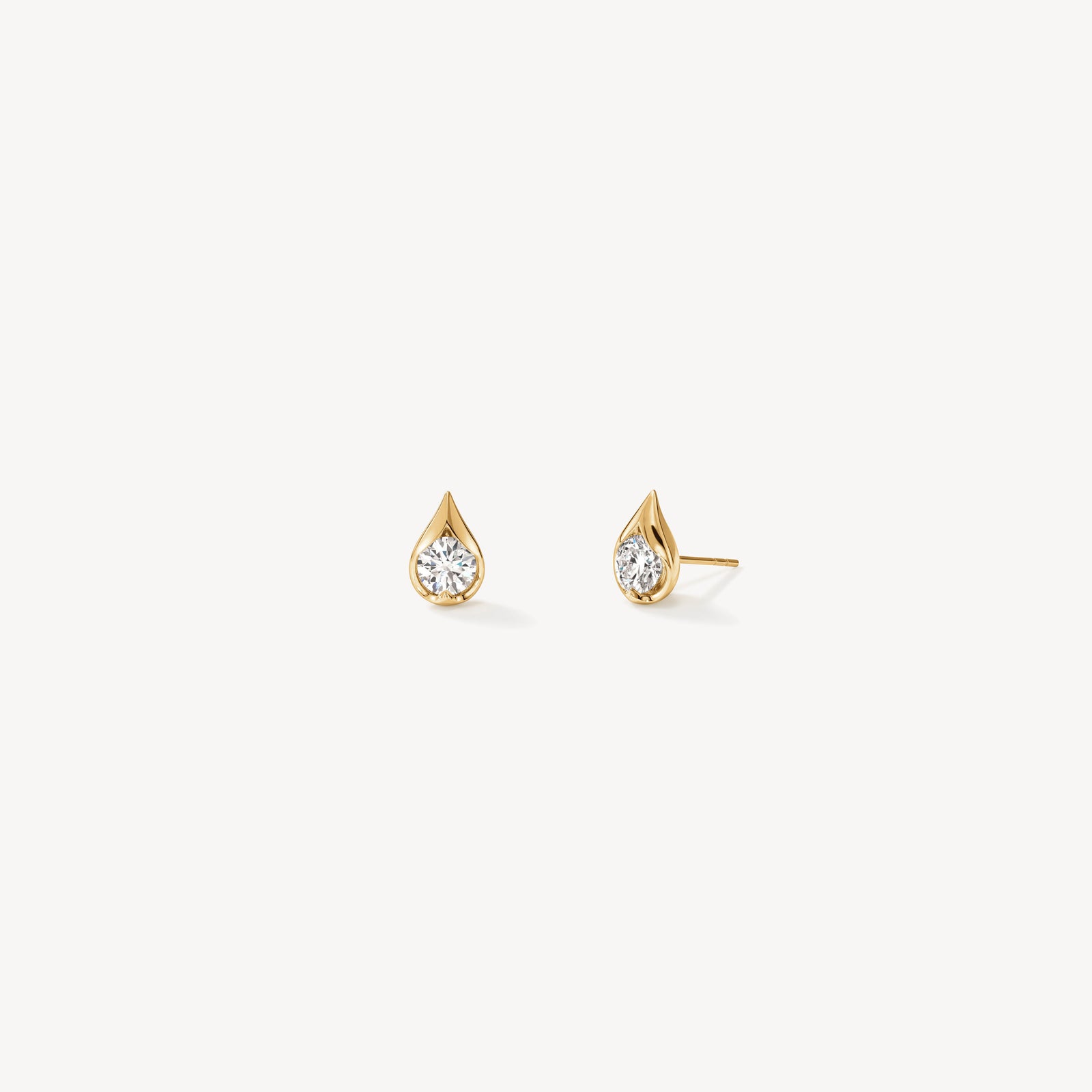 Hearts On Fire LU Droplet Studs