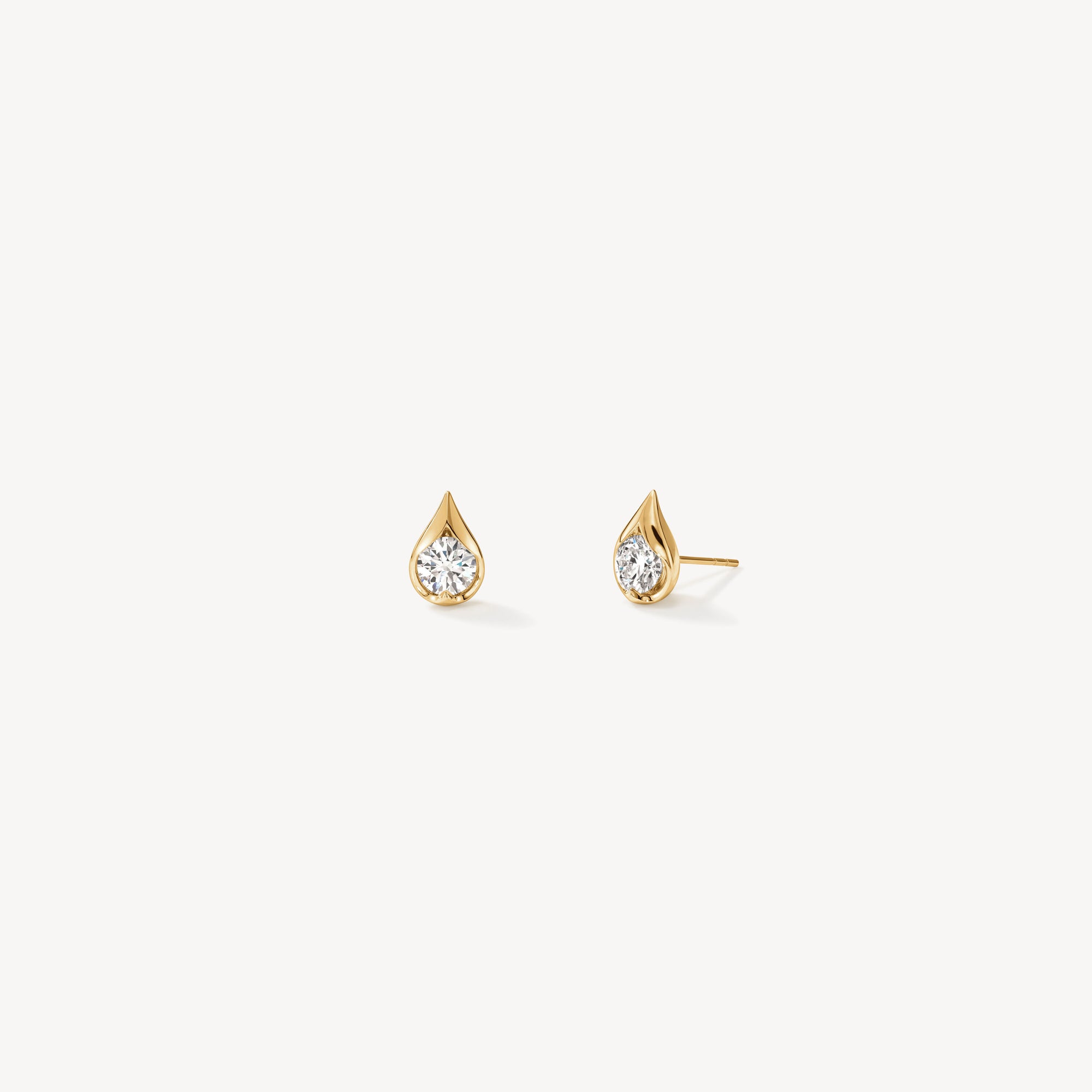 Hearts On Fire LU Droplet Studs
