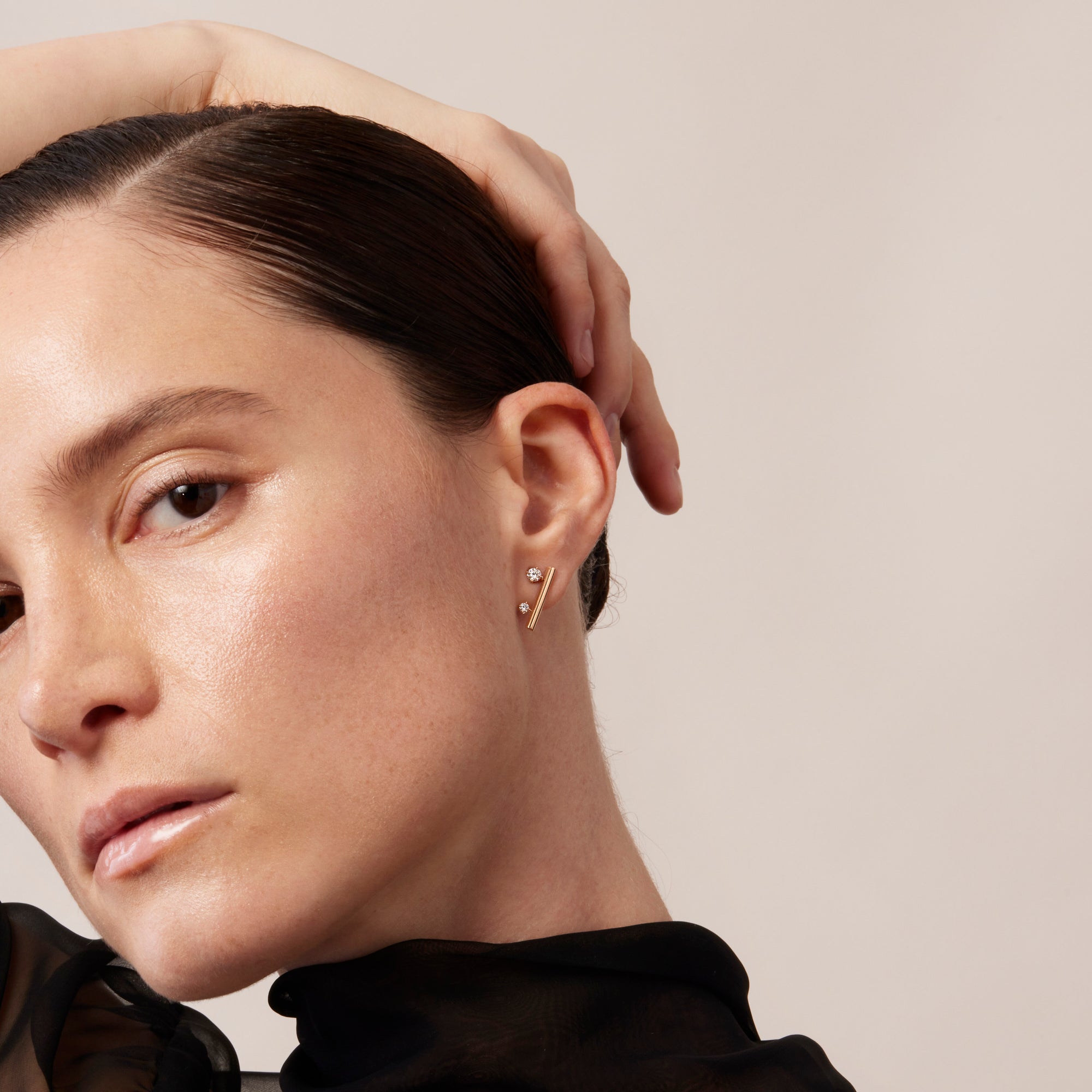 Hearts On Fire Barre Floating Diamond Climber Earrings