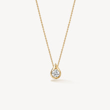 Hearts On Fire LU Single Diamond Pendant Necklace