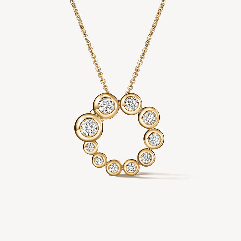 Hearts On Fire Dream Circle Pendant Necklace