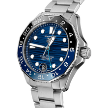 TAG Heuer Aquaracer Professional 300 GMT 42mm