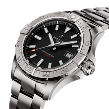 Breitling Avenger Automatic 42