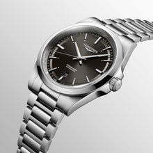 Longines Conquest 41mm