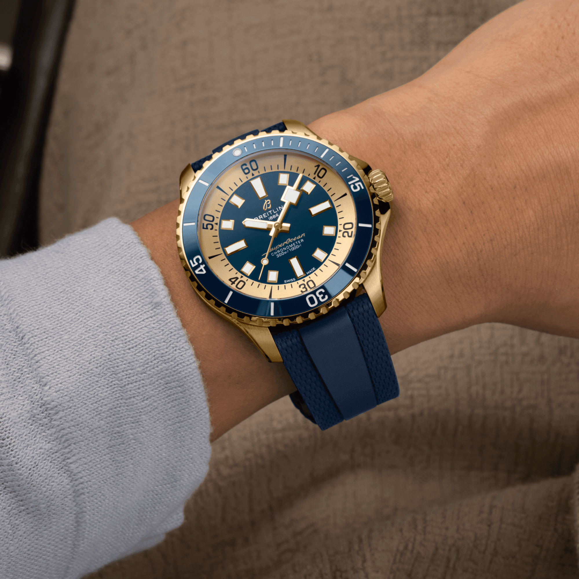 Breitling Superocean Automatic 44 Bronze