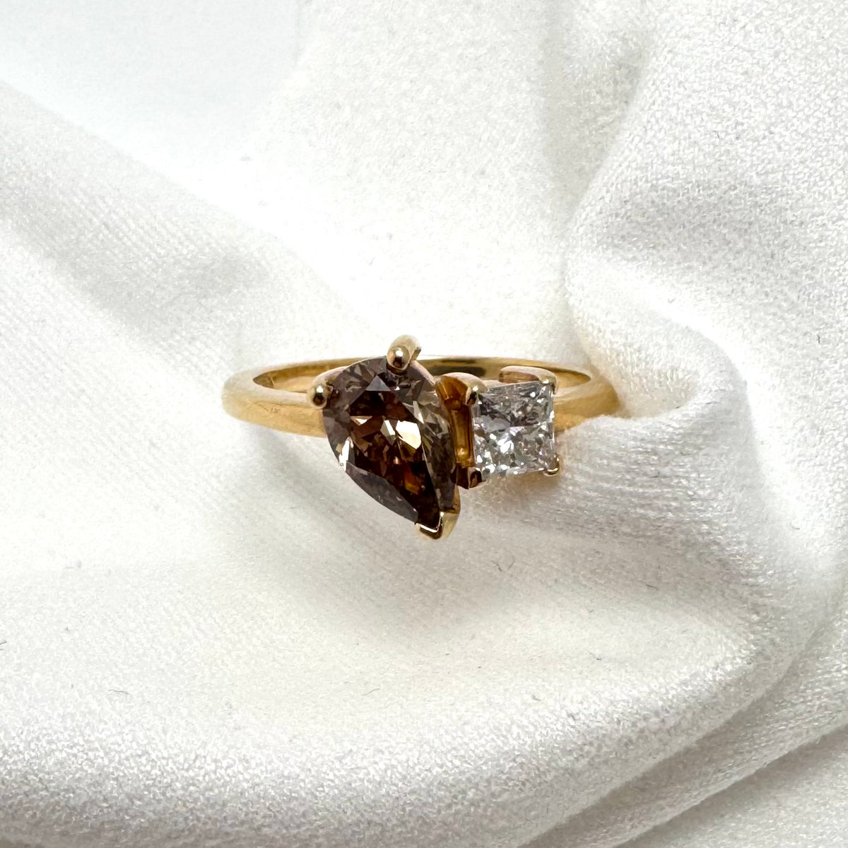 14K Yellow Gold 1.00ct Pear Brown Diamond Ring Size 6.25