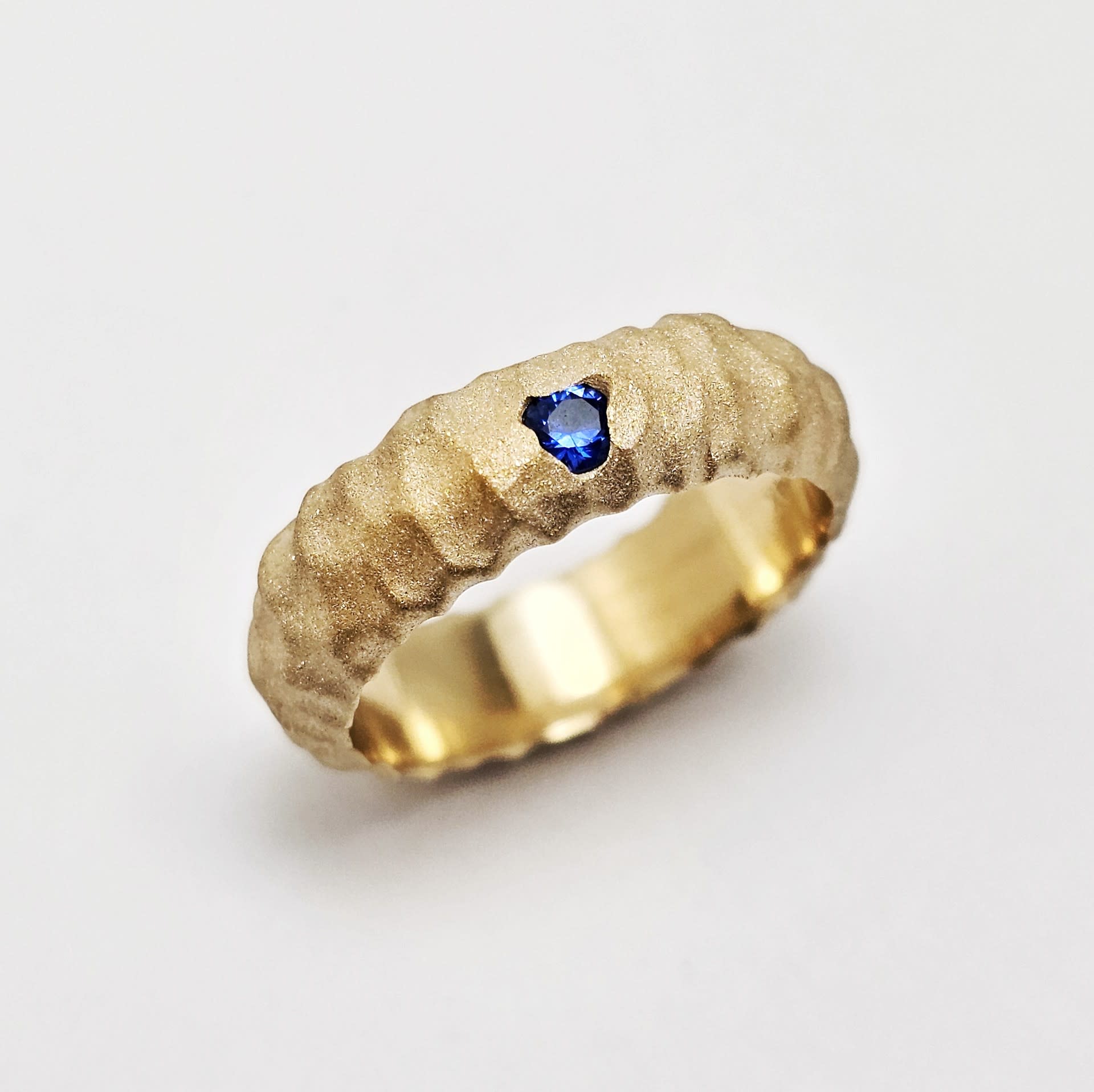 Custom 14K Yellow Gold Textured Band with 3mm Sapphire