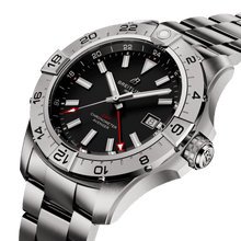 Breitling Avenger Automatic GMT 44