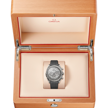 OMEGA Speedmaster Grey Side of the Moon 44mm