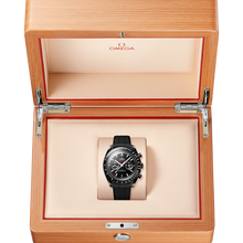 OMEGA Speedmaster Dark Side of the Moon 44mm