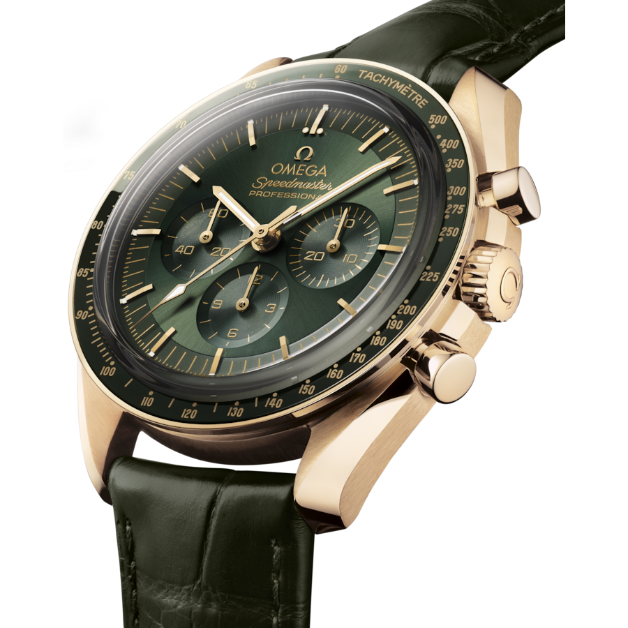 OMEGA Speedmaster Moonwatch Professional Master Chronometer Chronograph 42mm