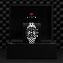 TUDOR Black Bay Chrono