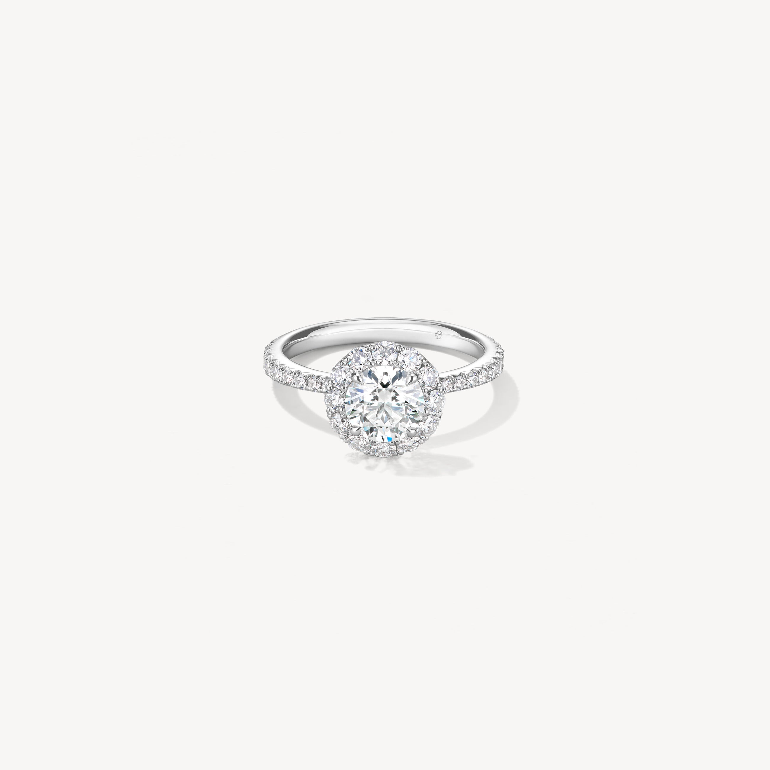 Hearts On Fire Vela Halo Ring With Diamond Band