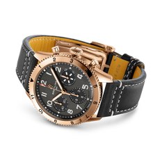 Breitling Classic AVI Chronograph 42 P-51 Mustang